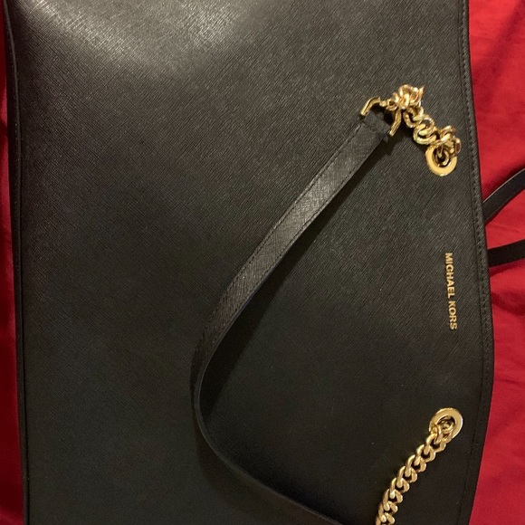 Large Michael Kors Purse - Picture 3 of 5